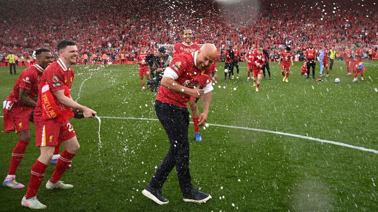 După ce a așteptat 35 de ani, Liverpool și -a câștigat petrecerea