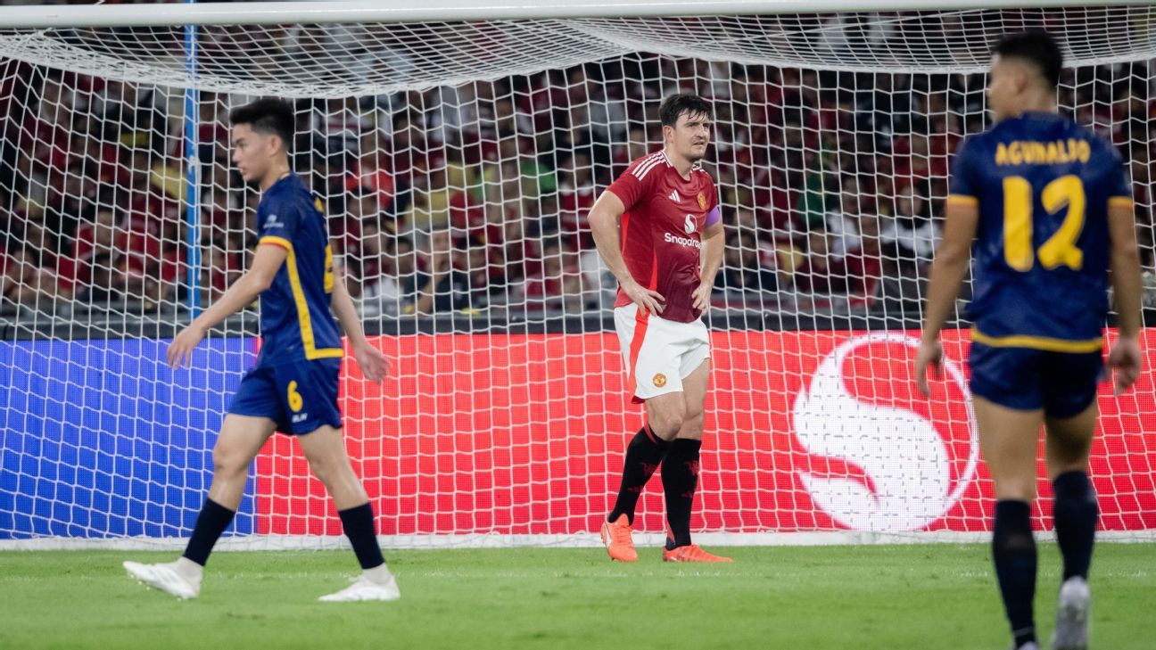 Man Utd a fost huiduit după pierderi prietenoase în Malaezia