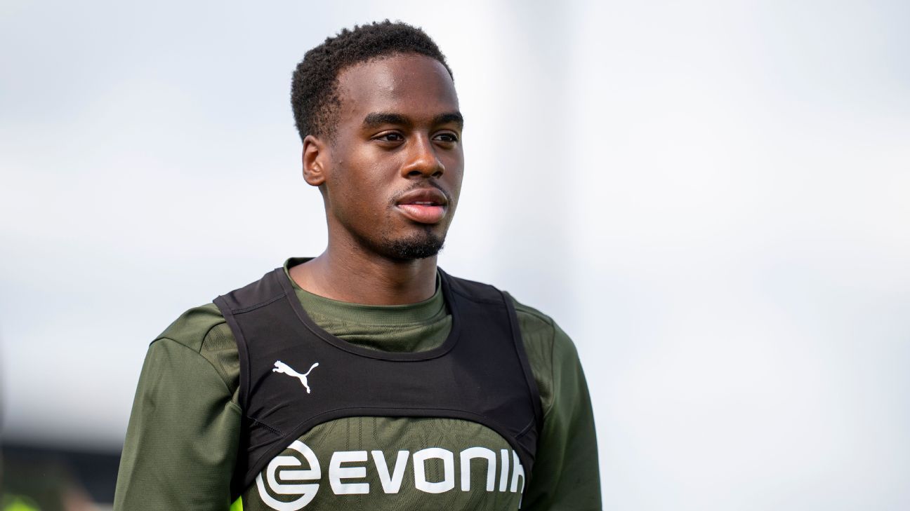 gittens-se-alatura-lui-chelsea-cu-contract-de-sapte-ani