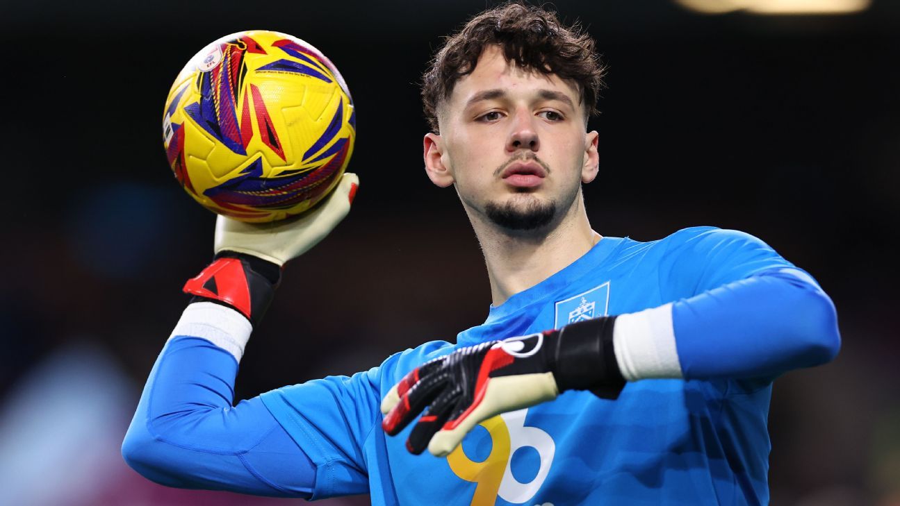 sursa:-man-city-considera-burnley-gk-trafford