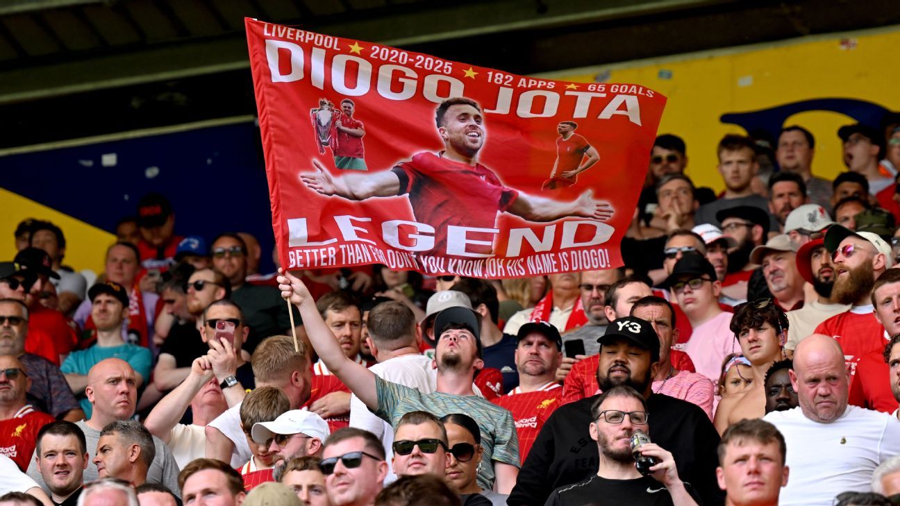 În urma tragediei, Liverpool poate câștiga un al doilea titlu drept din Premier League?