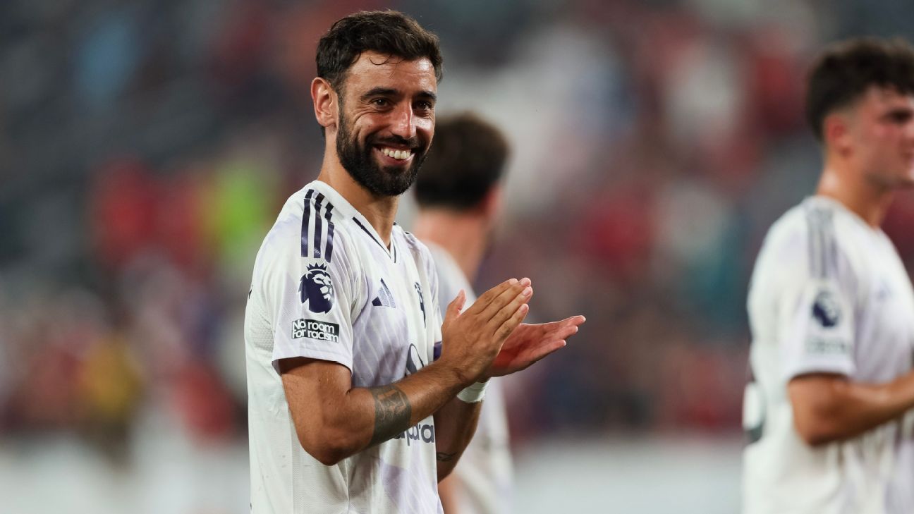 Amorim: Fernandes rămânând vital pentru Man United