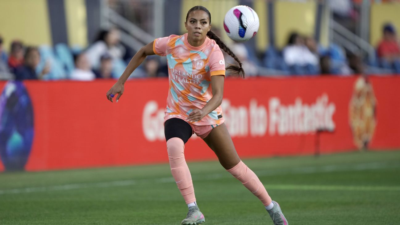 Surse: Denver de la NWSL semnează Watt ca primul jucător