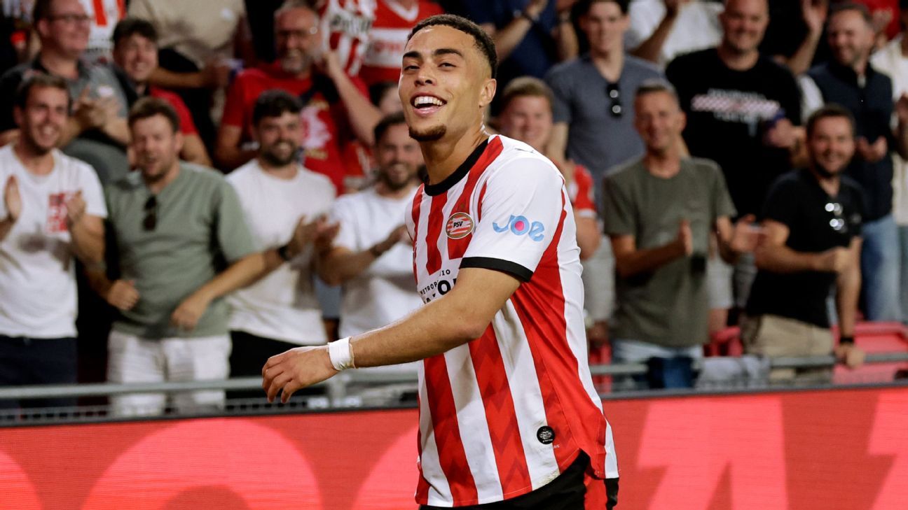 Dest Nets Stunner în timp ce PSV lovește 6 în deschizătorul ligii