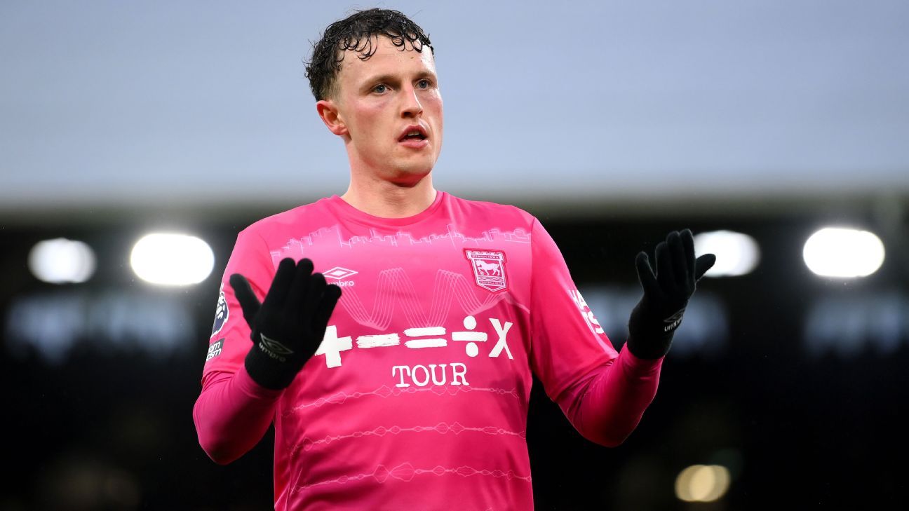 Înregistrarea de transfer Wrexham Smash pentru a semna Broadhead