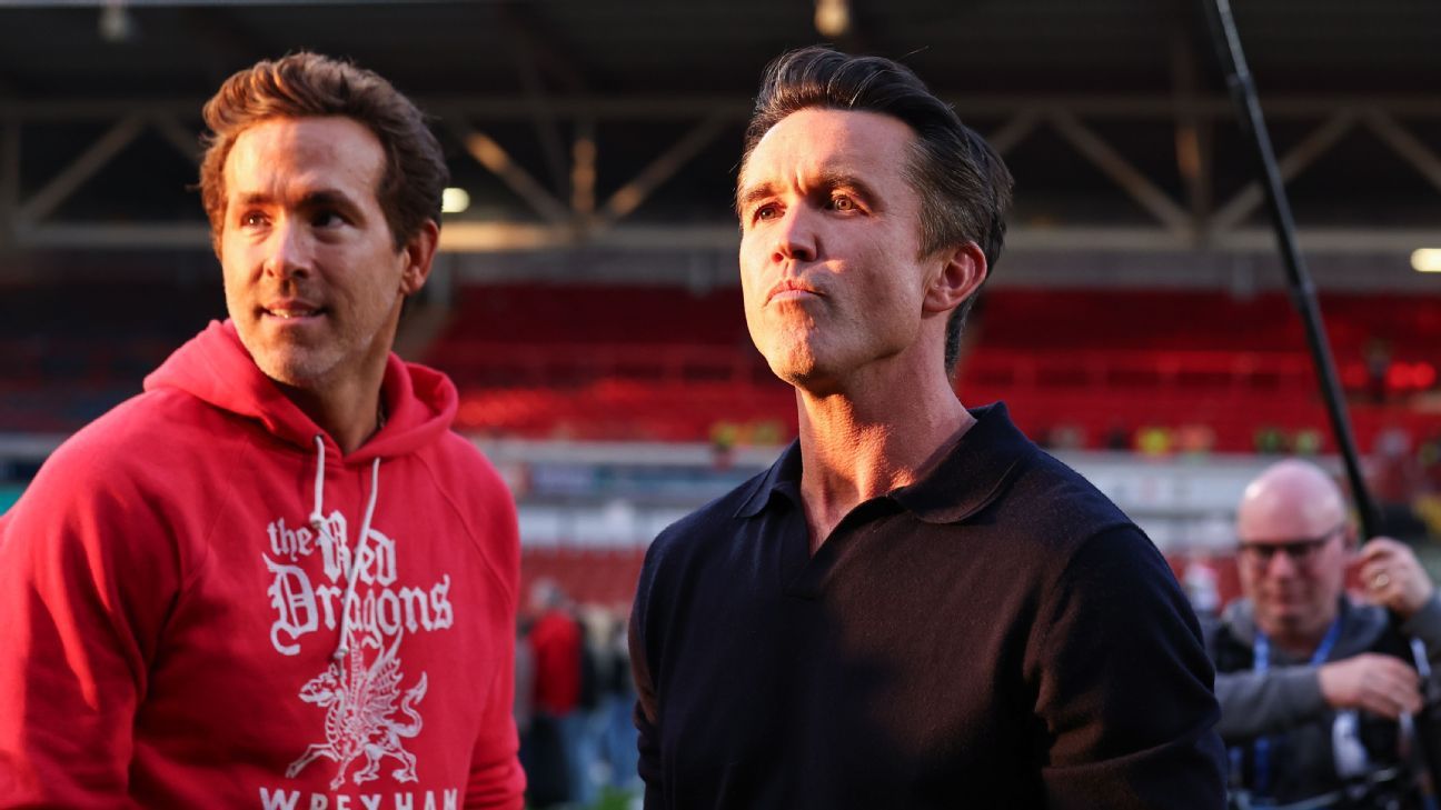 Wrexham, Mac Back Back pentru a salva adversarii ligii