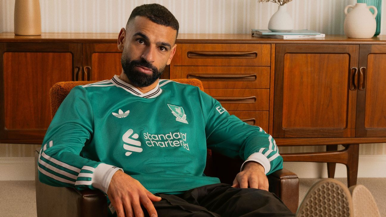 👀 Reds in Green: Liverpool a lansat noul al treilea kit