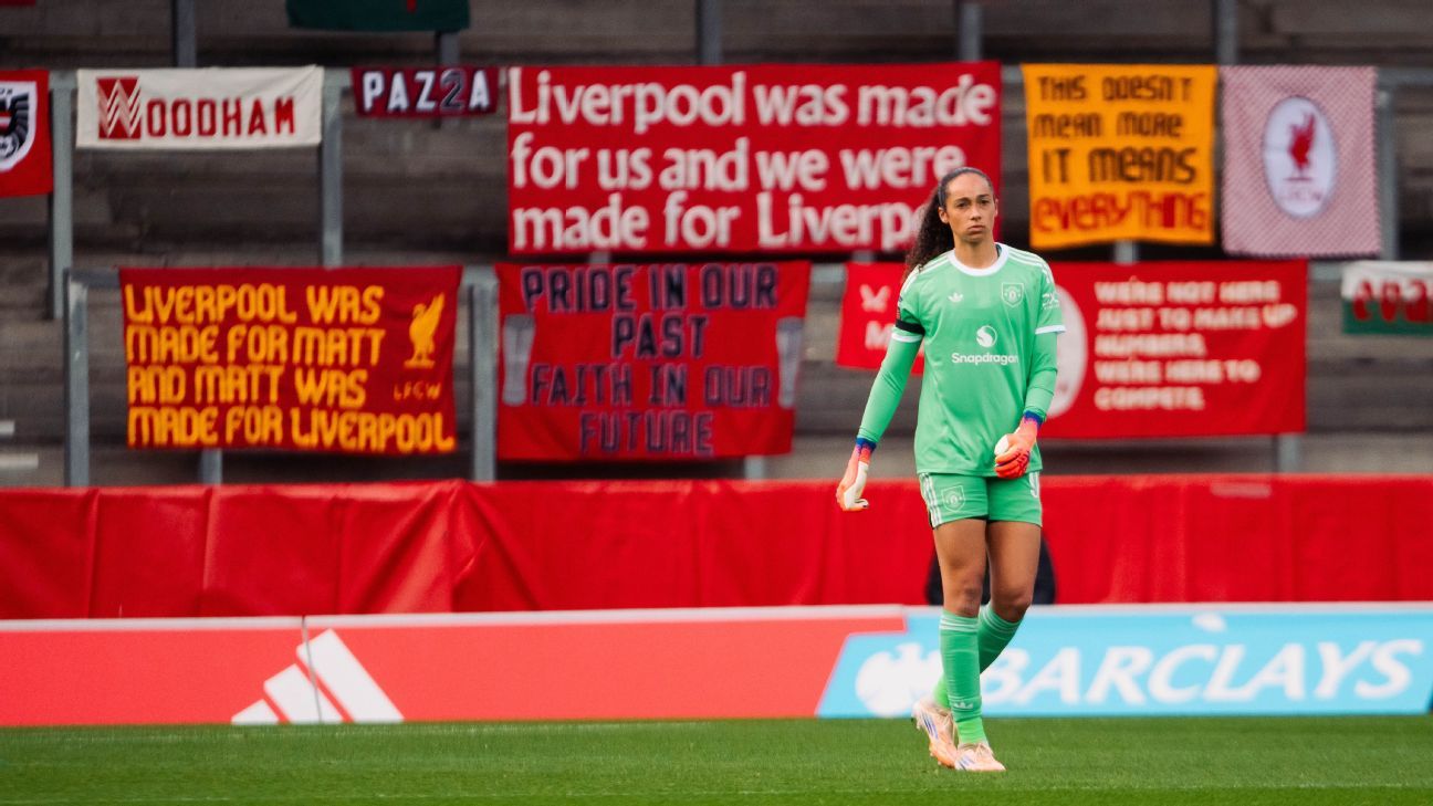 Liverpool i -a adus un omagiu lui Matt Beard la întoarcerea la acțiunea WSL