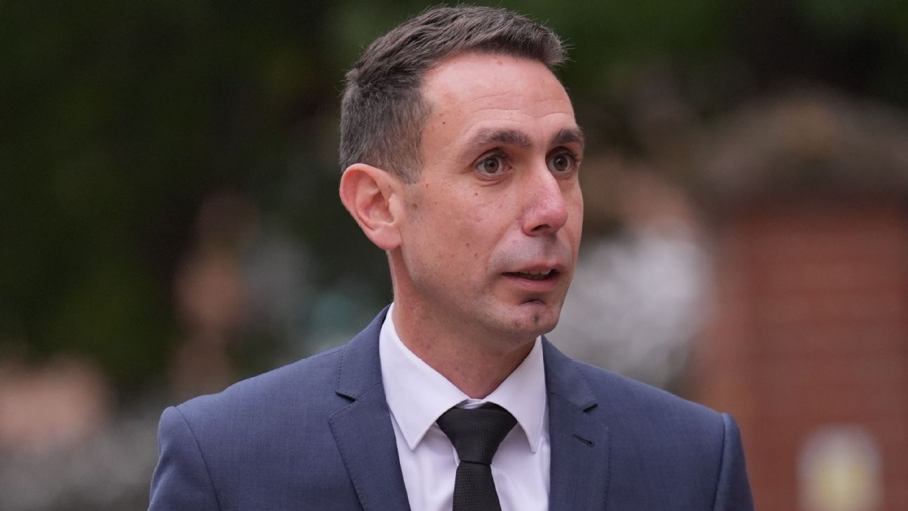 ex-pl-ref-david-coote-admite-infractiunea-de-imagine-pentru-copii