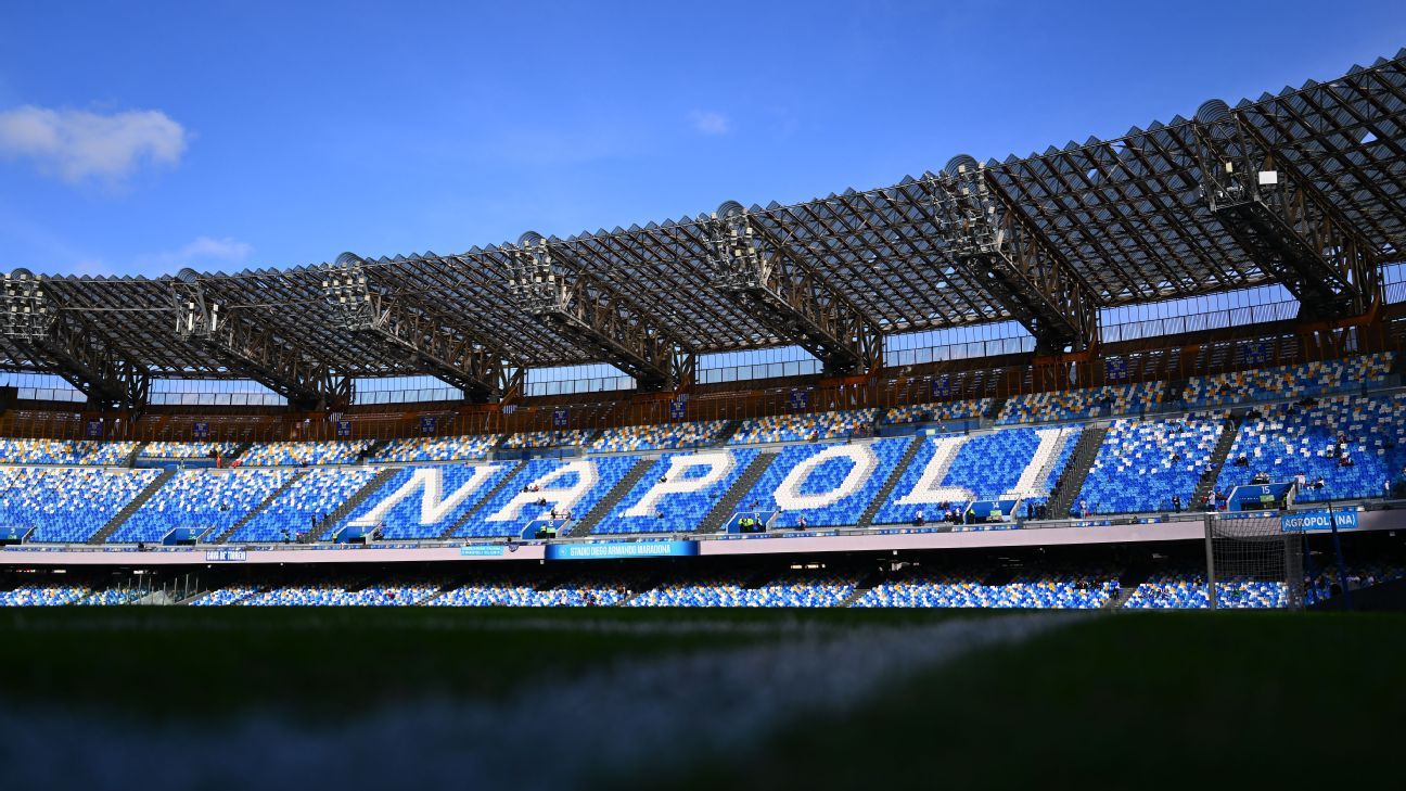 „Dump”: Napoli prez sfâșie stadionul Maradona al echipei