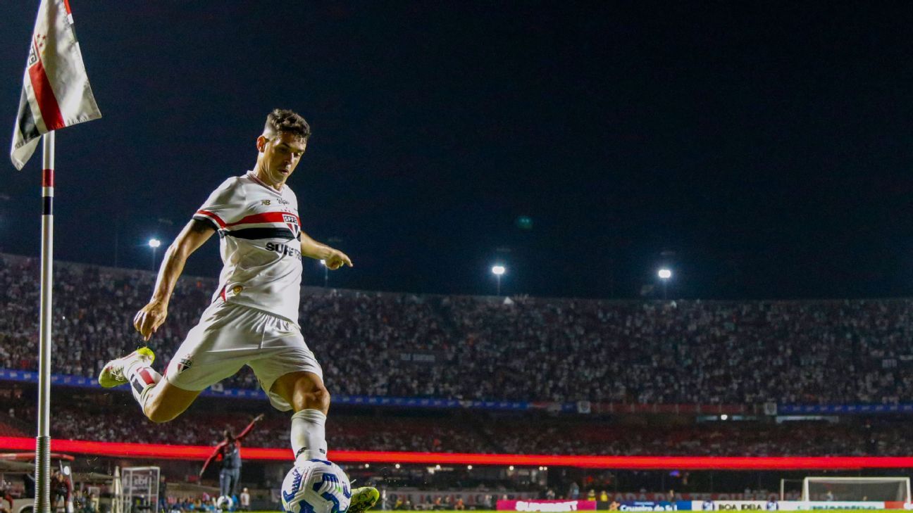 Fostul star de la Chelsea, Oscar, la spital, cu probleme cardiace