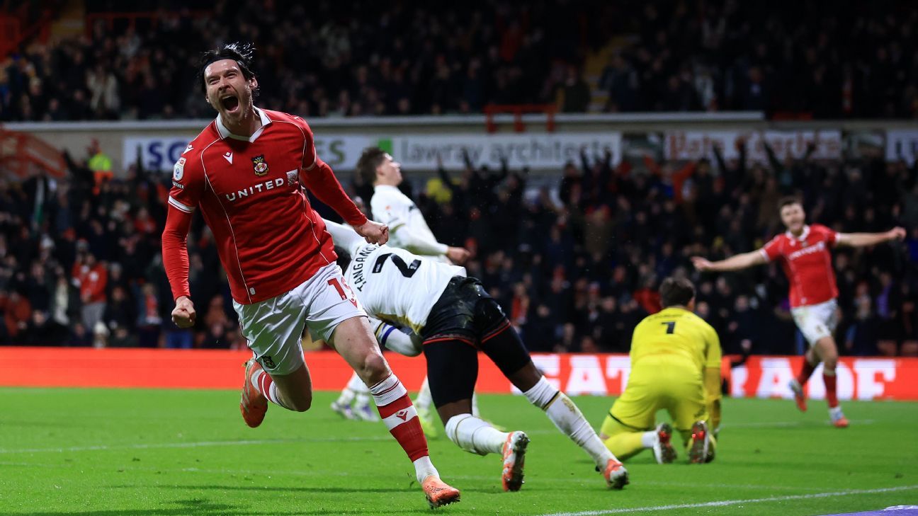 Moore de la Wrexham a fost încântat de brete împotriva fostului club