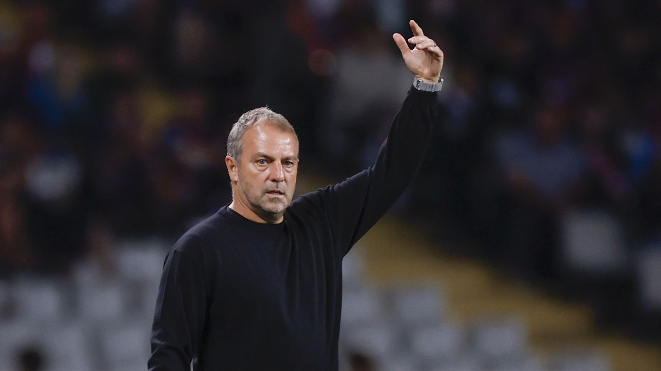 Flick: Barça trebuie să semneze un fundaș în ianuarie