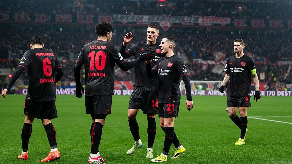 Tillman de la USMNT înscrie 2 ca Bayer își rezervă locul în playoff