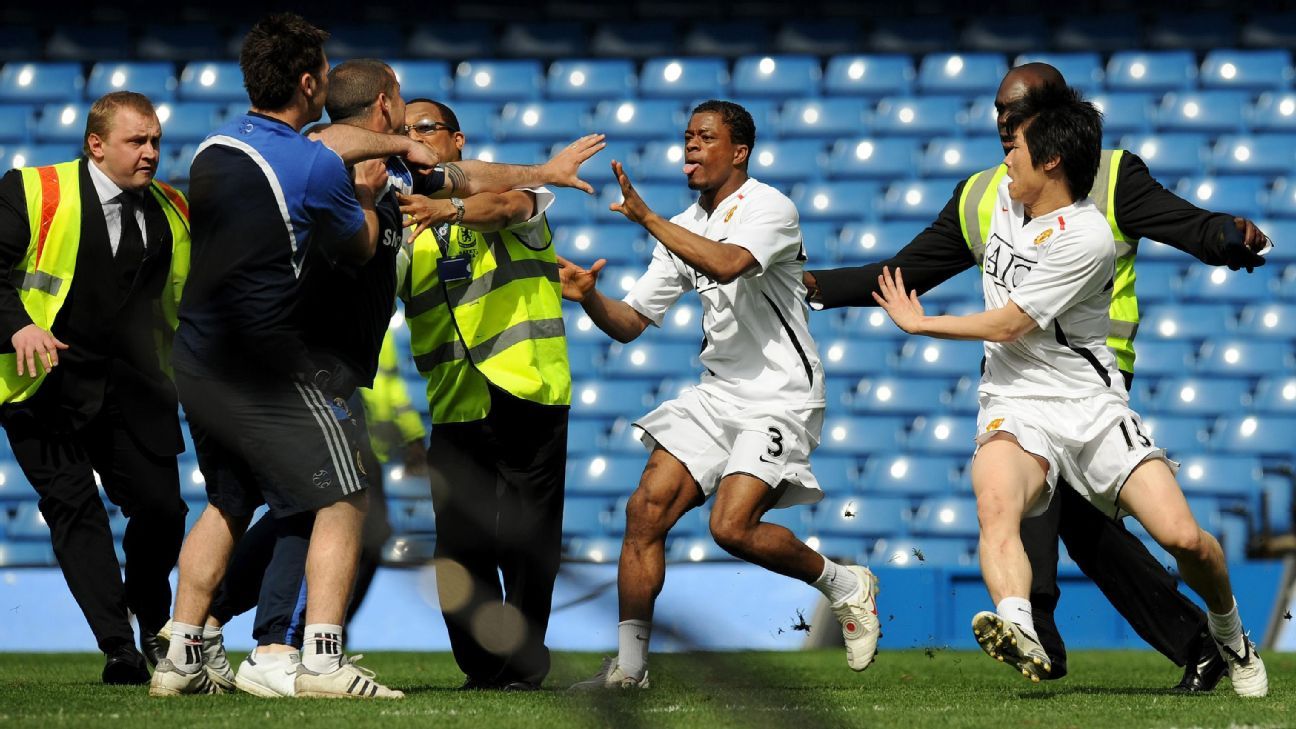 evra-„a-avut-noroc”-in-cearta-cu-terenul-de-la-chelsea