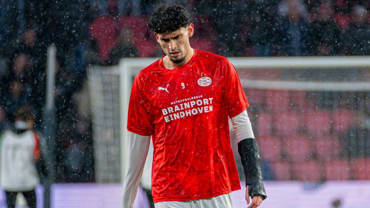 Fulhamul atacantului american Pepi se mută acum, a spus PSV