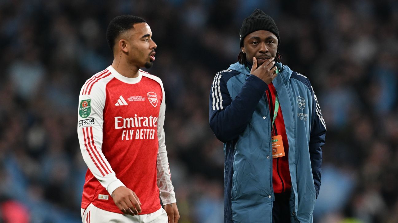 Eze va rata amicalele Angliei din cauza unei accidentări la gambe